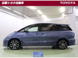 両側スライドドアです。荷物を持ってドアを開けた時に隣の車にうっかりドアをぶつけることもありません!両側電動で内側からも開閉できるので、お迎えの時などにスッと開けてあげられるので便利ですよ。