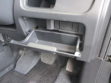 小物類が収納出来る、便利な収納スペースがたくさん用意されています