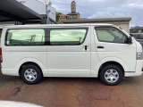 ご成約のおクルマ全て、エンジンオイルを交換してご納車させていただきます!また、点検時に消耗品の状態確認も行い必要に応じて新品交換させていただきます!