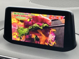 停車中にTVの視聴が可能。休憩時間や待ち時間に、ニュースや番組をお楽しみいただけます。移動中の暇つぶしに最適です。