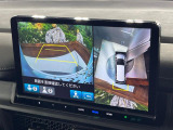 【マルチビューカメラシステム】専用のカメラにより、上から見下ろしたような視点で360度クルマの周囲を確認することができます☆死角部分も確認しやすく、狭い場所での切り返しや駐車もスムーズに行えます。