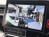 停車中には、TVや映像コンテンツを楽しめます。休憩時間や待ち時間に、リラックスした時間を過ごせるのが魅力です。快適な移動に。