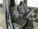 【運転席・助手席】内装ルームクリーニング済みです。しっかり綺麗にしていますので、是非、お確かめください。車に自信があるからこそ、是非一度ご来店頂き内外装も見てもらえると幸いです。