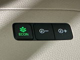 ★ECONスイッチ★ エコドライブを加速しよう!スイッチをONにすると、運転の仕方によるロスを抑え込み燃費をよくするようクルマが頑張ります(*^ー^*)燃費向上にチャレンジ♪