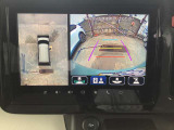 全方位モニター付きです。車庫入れ駐車も安心ですね☆