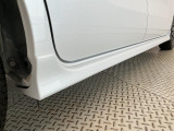 【現車確認及び来店納車のお願い】当社は県外販売を制限させて頂いております。基本は、近畿2府4県及び隣接県で、ご来店頂き現車確認及び、来店納車に限らせて頂いております。