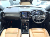 XC40 リチャージ プラグイン ハイブリッド T5 インスクリプション 