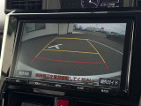 【バックモニター】後方の安全確認ができます。駐車が苦手な方にもオススメな便利機能です。