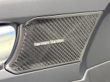 ●harman/kardonサウンドシステム:オーディオ専門メーカーが手掛けるプレミアムスピーカーを装備。多数のスピーカーから、音の粒立ちまで分かる高品質な音楽をお楽しみいただけます。