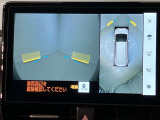 いまや必須装備「ナビゲーション」搭載!知らない場所にスイスイッとドライブ。もう、これなしではハンドルを握れませんね!でも運転中の操作は危険ですのでご注意ですね☆