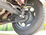お車を安心してお乗りいただく為には、足回りの定期点検が欠かせません。サービスサポート(有償保証)では無料点検もご提供しており、安心のカーライフをお過ごしいただけるサポート体制が整っています。