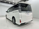 走りにこだわりながら収納力も持ち合わせたお車です。荷物を載せて軽快なドライブを楽しめますよ♪