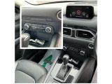運転席/助手席独立コントロール機能付きフルオートエアコン◎