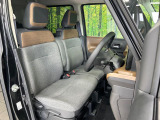 運転席シート廻りは使用感も少なく、良好な状態となっています。丁寧に使われていたことがよくわかりますね。