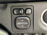 運転に必要な情報を一目で確認できるメーターパネル。運転状況を把握しやすく、運転をサポートします。