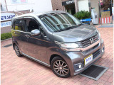 オートオークション会場より、ご希望のお車を一緒にお探し致します。