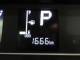 たとえばダイハツのお店にある、たくさんのスマアシ搭載車は、正常に作動する事をしっかり確認します。