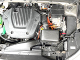 ご納車前に、店舗に併設された整備工場にて点検整備を行います。ボルボ車を熟知したテクニシャンが、ディーラーならではの安心感をご提供致します。