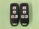 スマートキー付きですからドアロックの開閉およびエンジンスタートが楽々です。電動スライドドアの開け閉めもボタンで操作できます。スペアキーも同じものを用意しております。