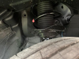 お車を安心してお乗りいただく為には、足回りの定期点検が欠かせません。サービスサポート(有償保証)では無料点検もご提供しており、安心のカーライフをお過ごしいただけるサポート体制が整っています。
