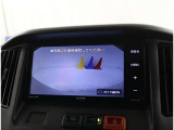 バックガイドモニターで、後方を確認しながら安心して駐車することができます。運転初心者も熟練者も必須の機能ですよ!