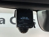 万が一の事故のときもドライブレコーダーがあると安心です。ご利用になる場合は個人情報保護の観点より新品の対応SDカードをお求め下さい。
