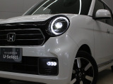 【LEDヘッドライト】悪天候や夜間走行時も良好な視界を確保し安心して運転できる高輝度LEDヘッドライトを装備!点灯速度が早く、消費電力も抑えられています!!