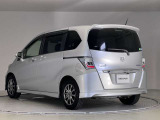 【ワイド保証】日産販売店の中古車には、無料で保証が付いています。走行距離無制限で、無料保証期間は1年間から。品質に自信があるから実現した、日産ならではの保証です。