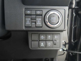 両側電動のスライドドアで楽々スムース!運転席からも開閉の操作もできます♪キーのスイッチひとつで自動開閉できる便利な機能もついてます♪