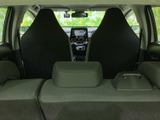 後方の視界を広げ、駐車時の安全性を高めます。ガイドライン表示で、車庫入れもスムーズに行えます。