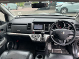 この車両は未加修現状販売「そのまんま車」になります。傷や凹み・内装を現状にて展示しております。