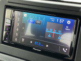 使いやすいナビ・オーディオシステムが搭載。運転に必要な情報を的確に表示し、快適なドライブをサポートします。