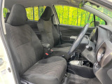 運転席シート廻りは使用感も少なく、良好な状態となっています。前オーナー様が丁寧に使っていたことがよくわかりますね。