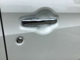 リクエストスイッチが付いています。キーを取り出さずにロック、アンロックが出来ます。