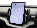 Googleアプリ/サービスが標準装備されているので、お手持ちのスマートフォンを接続することなく、普段どおりのデジタルライフを車内へ持ち込むことができます。