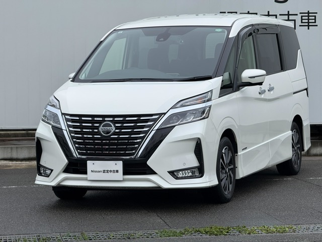 セレナ 2.0 ハイウェイスターV 