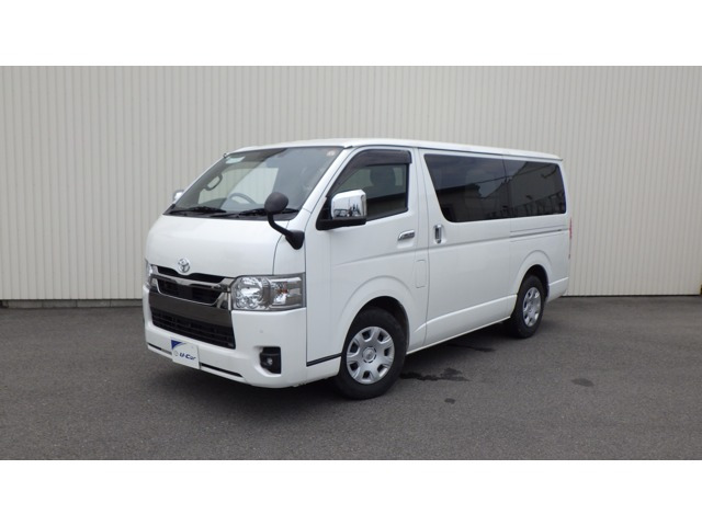 トヨタ ハイエースバン 