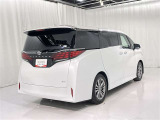低燃費で環境にもやさしいハイブリッド車です。トヨタ専用診断機器でハイブリッドシステムを綿密に点検してあります!
