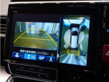 ◆マルチビューカメラシステム◆運転席から見づらい前後左右を、ナビ画面の映像で確認。見通しの悪い交差点や狭い道でのすれ違い、駐車などをサポートします。
