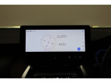 ディスプレイオーディオを装備。スマホとクルマをつなぐことで、これまでのナビに加えて、いろんなサービスが楽しめます。