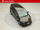 両側パワースライドドア付きだから、狭い駐車スペースなどでの乗り降りラクラク♪小さなお子さまのいるご家庭には嬉しい装備です。