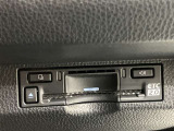 ETC車載器です!高速道路の料金所で慌てて小銭を探すことも無くなります。キャッシュレスでスイスイ、ストレスフリー♪