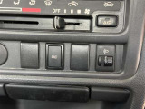 4WD車です!悪路でもしっかりと進みます!ブレ-キ時も安心です!