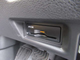 『ETC2.0』を装着しています♪♪ 有料道路での料金所の手間を省いて運転に集中できます♪♪ 車から離れる時はカードの抜き取りをお忘れなく♪♪