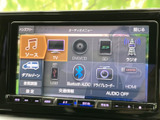 多彩な機能を備えたディスプレイで、快適なドライブをサポート。様々な情報をひと目で確認でき、操作も直感的に行えます。