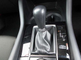 DCT、CVT、従来型のATなど、すべてのトランスミッションの利点を集約し、ロックアップ領域を大幅に拡大し伝達効率の向上とマニュアルトランスミッションのようなダイレクト感を実現した自社製ATです。