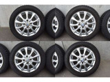 社外14インチアルミホイールスタッドレスセット付きでございます♪