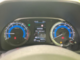 視認性の高いメーター類は、運転に必要な情報を的確にドライバーに伝えます。落ち着いたデザインも魅力です。