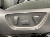 【パワーシート】スイッチ一つで簡単にシートの微調整が可能!電動だから力もいりません!快適なシートポジションにセットして、快適なドライブをお楽しみください。