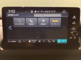 純正スマートナビとバックカメラ付☆bluetoothオーディオでドライブも好きな音楽を聴いて楽しめます。TV視聴も可能です☆